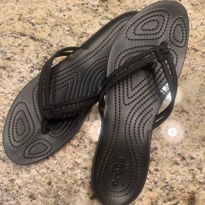 Comfy black sandal